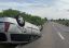 Accident grav între o maşină şi o căruţă, în Timiş. Două femei și un bărbat au fost răniți, iar calul a murit