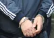 Hoţ prins de poliţişti în magazinul pe care voia să-l jefuiască