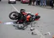Adolescent de 16 ani care conducea un motociclu accidentat în urma unei coliziuni cu un autoturism