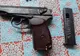 video: Pistol letal descoperit de polițiști la o percheziție domiciliară în municipiul Galați