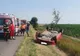 S-a tamponat cu un alt autoturism și s-a răsturnat în afara părții carosabile