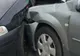 Șofer rănit după ce un alt autoturism a intrat în el când a schimbat direcția de deplasare către stânga fără să se asigure