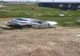 Din cauza unei explozii la roata din dreapta față, a intrat în balustrada metalică de la marginea drumului și a căzut de pe pod în gol, de la o înălțime de 4,8 metri