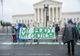 Curtea Supremă a Statelor Unite a revocat dreptul la avort